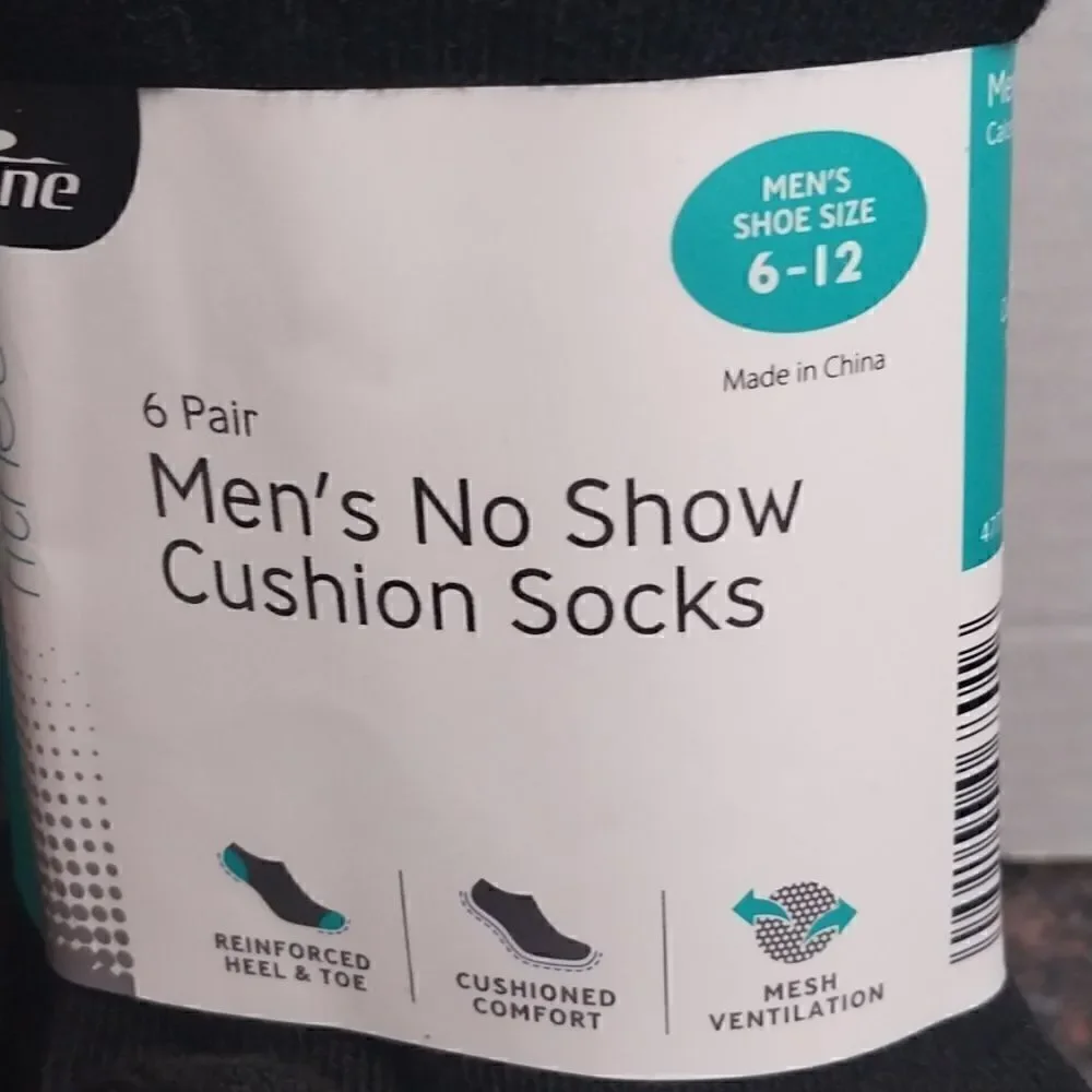Men's Assorted Socks...NEW...SIZE 6-12...